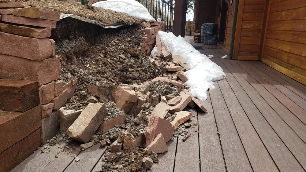 Top-rated yard cleanup service for beautiful yards in Evergreen, CO by Alpine Meadows