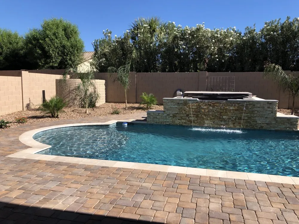 Reliable yard maintenance in Gilbert, AZ - Alrey's Landscaping