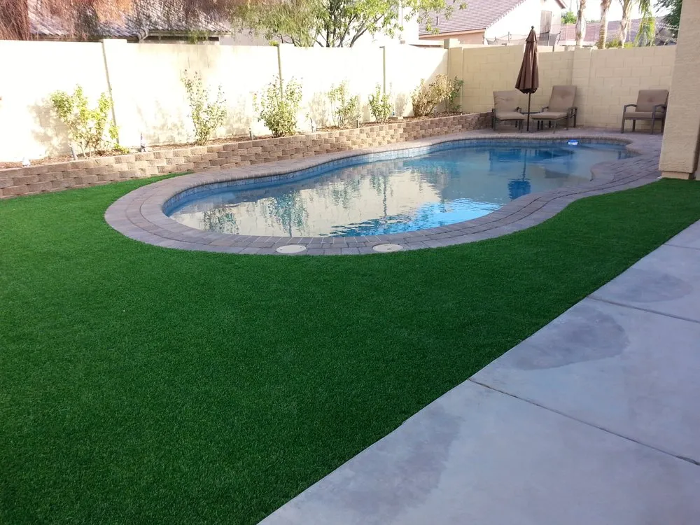 Custom lawn mowing service in Gilbert, AZ - Alrey's Landscaping