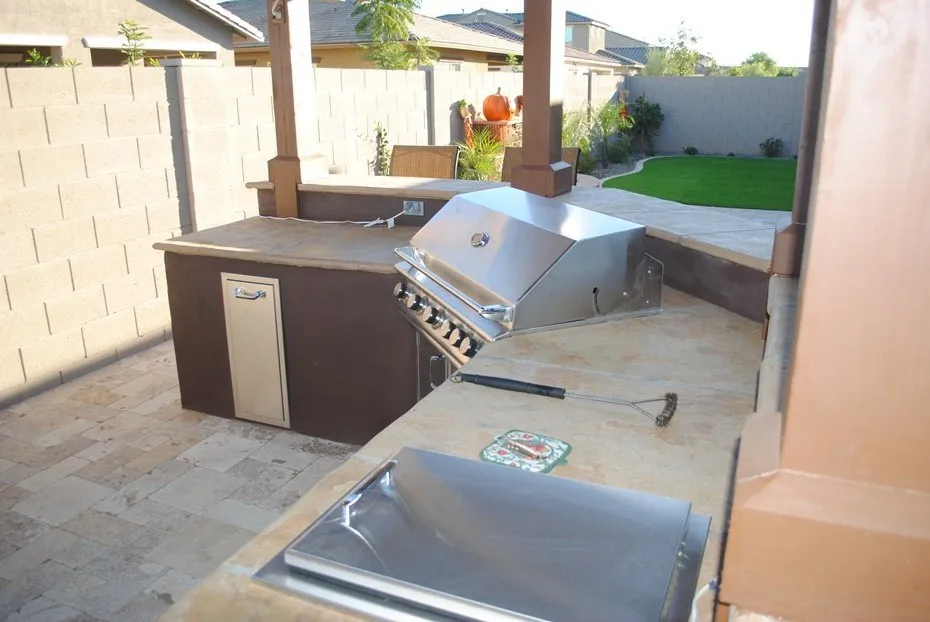 Professional yard maintenance in Gilbert, AZ - Alrey's Landscaping