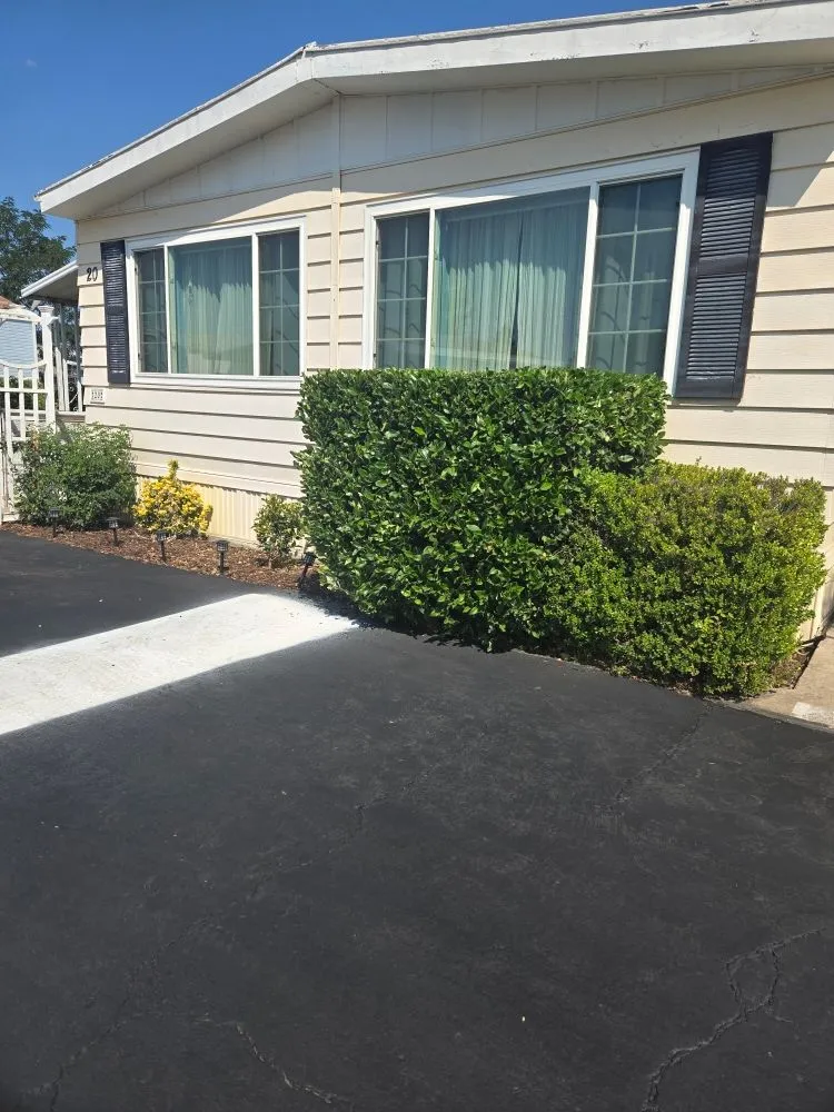 Local lawn mowing service for homes across Ramona, CA - Al's All Around Gardening & Maintenance