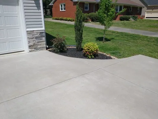 Al's Basic Affordable Lawn Care Logo