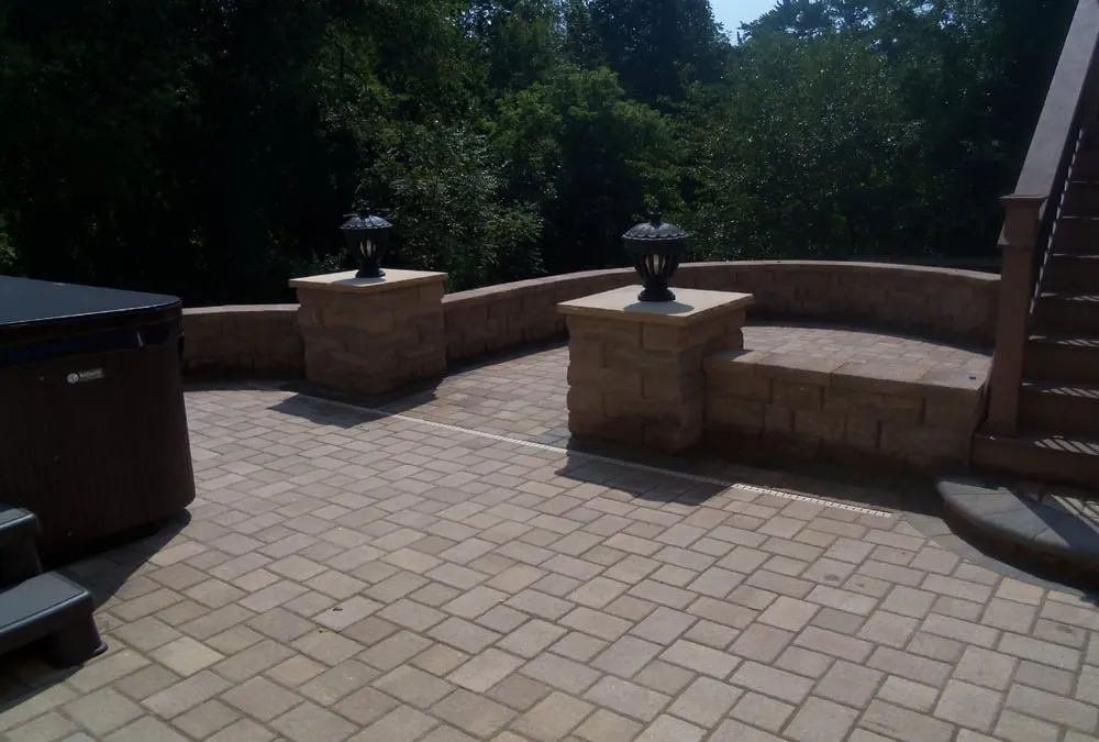 Local outdoor landscaping in Shamokin, PA - Al's Hardscaping & Excavating