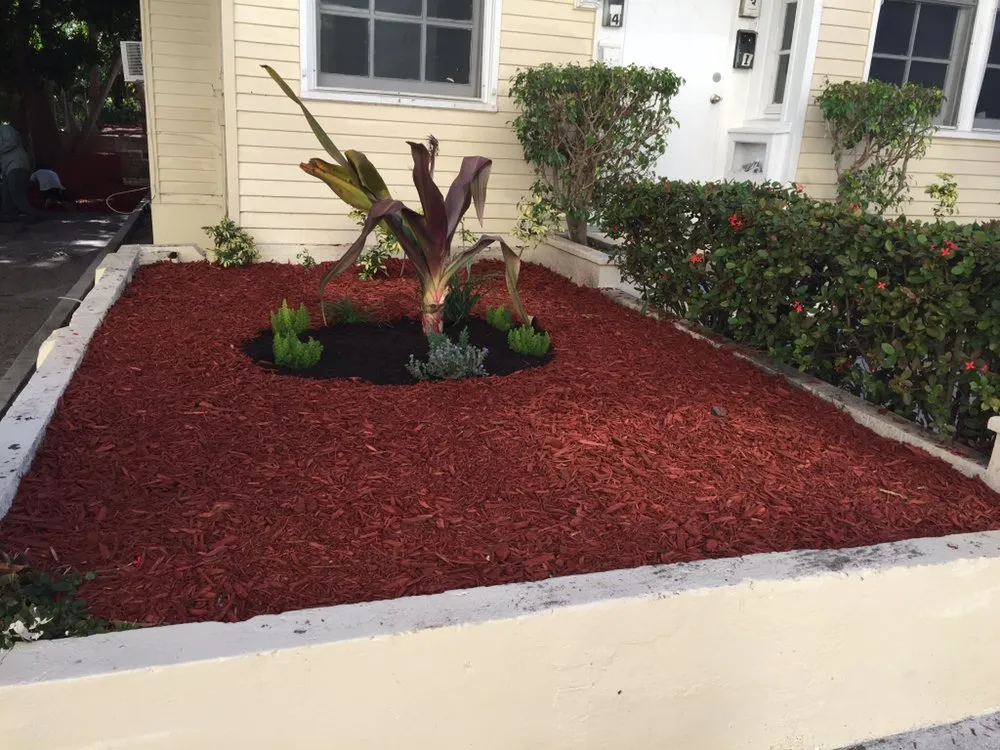 Local yard cleanup service in Lake Worth, FL - Al's Landscape Contracting