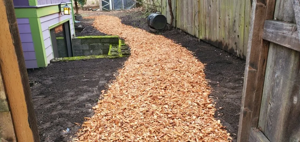 Local yard cleanup service for residential properties across Portland, OR - Al's Lawn Care Service