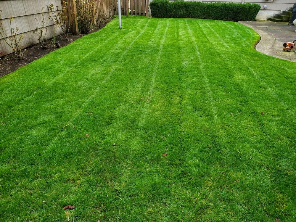 Expert garden landscaping with custom design across Portland, OR - Al's Lawn Care Service