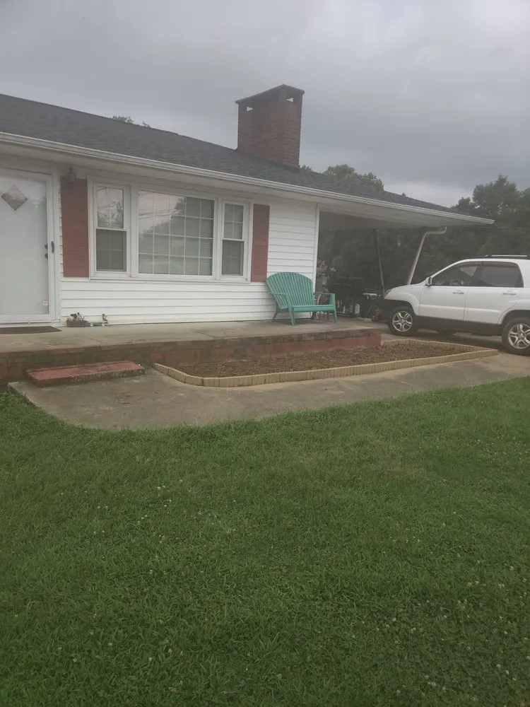 Affordable residential landscaping for year-round maintenance across Forest City, NC - Als odd jobs