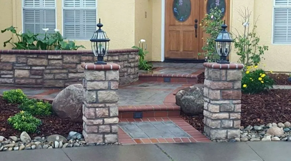 Custom garden landscaping in Rancho Cordova, CA by ALT Landscape and Tree Care