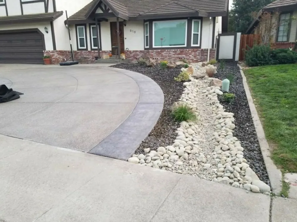 Affordable yard cleanup service with custom design in Rancho Cordova, CA by ALT Landscape and Tree Care