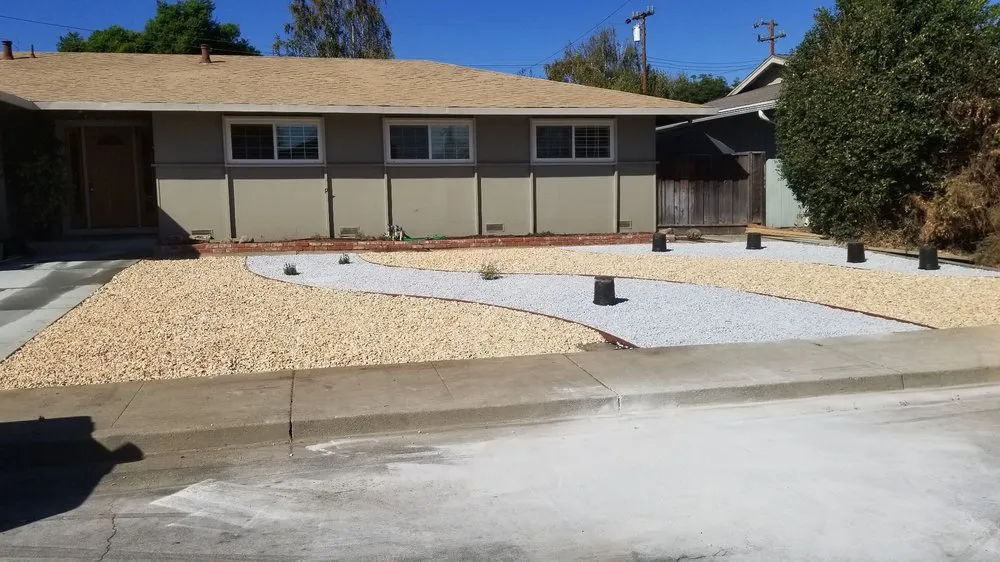 Affordable garden landscaping in Union City, CA by Alta Landscape