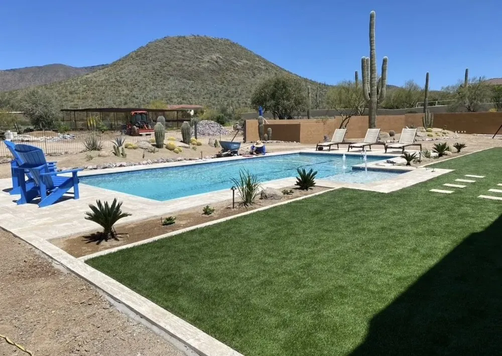 Custom lawn care service for beautiful yards across Mesa, AZ - Alta Sol Contracting