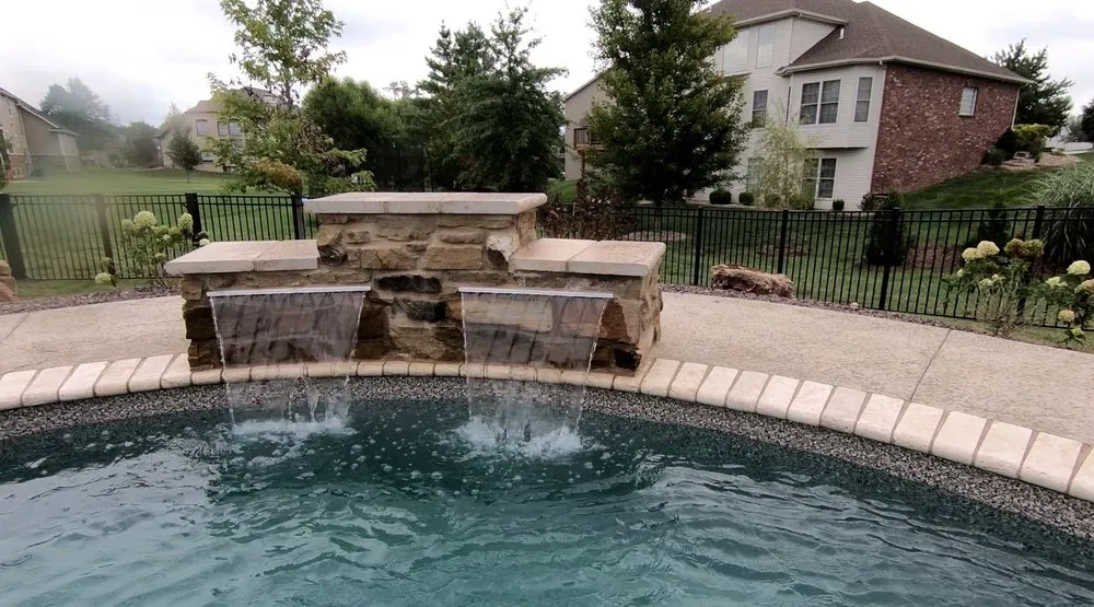 Local landscape design in Pontoon Beach, IL - Altered Grounds