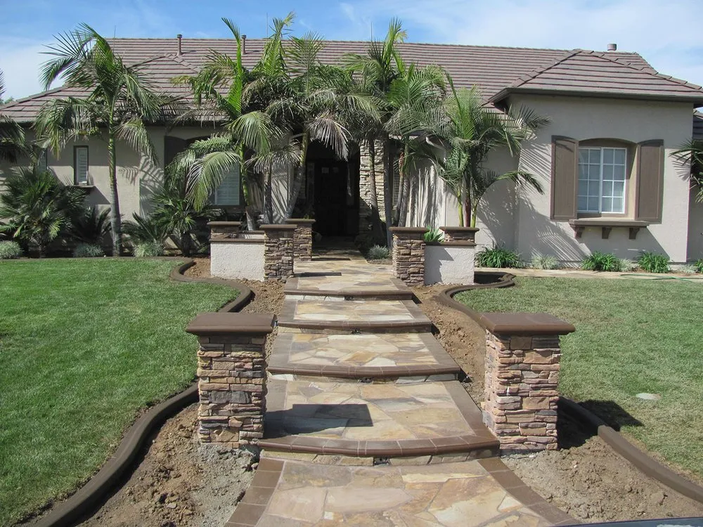 Custom garden landscaping for residential properties across Riverside, CA - Alternative Edge Custom Curb Design