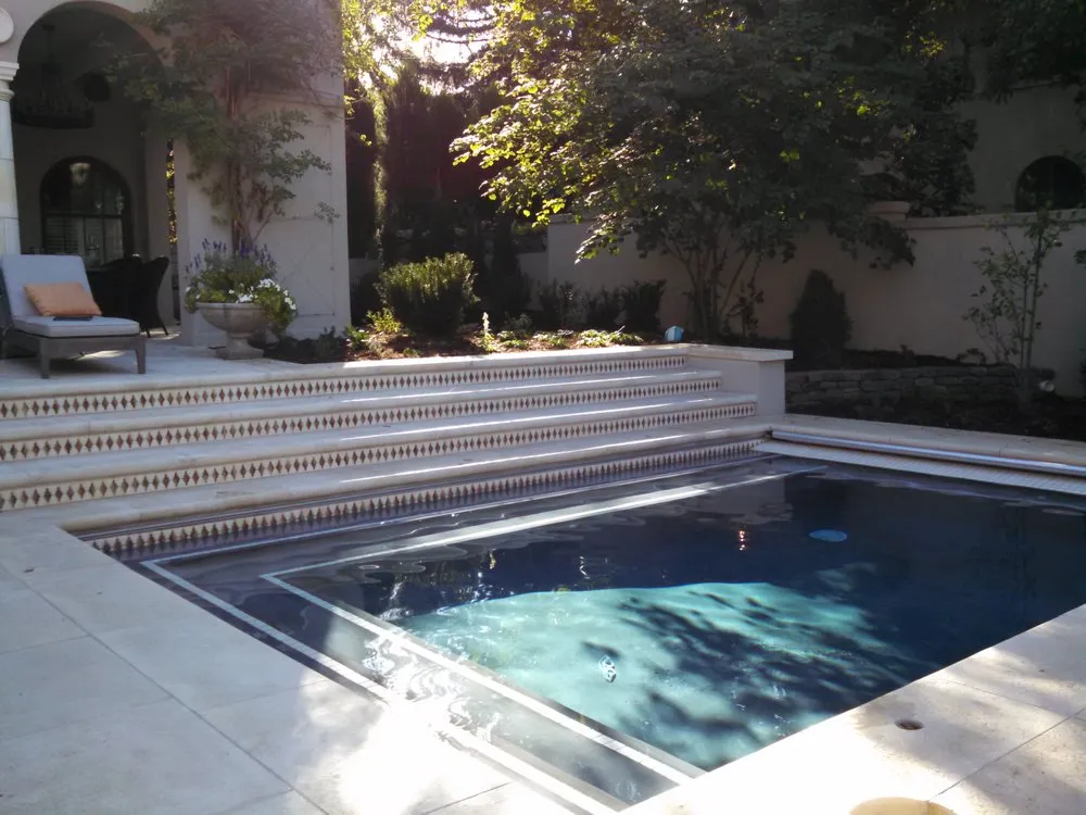 Professional lawn care service in Lakewood, CO - Alternative Land Design