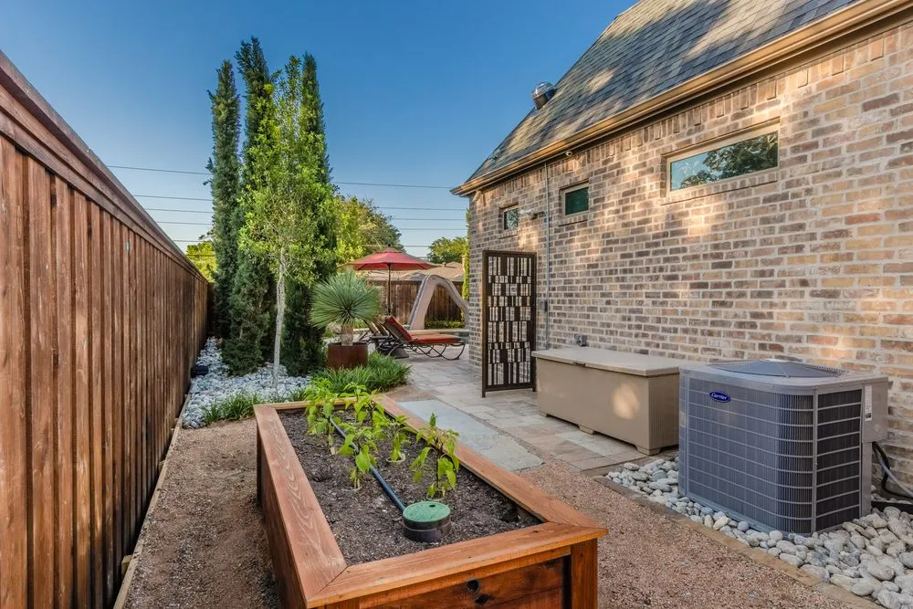 Professional garden landscaping for homes in Richardson, TX by Alterra Landscape Design