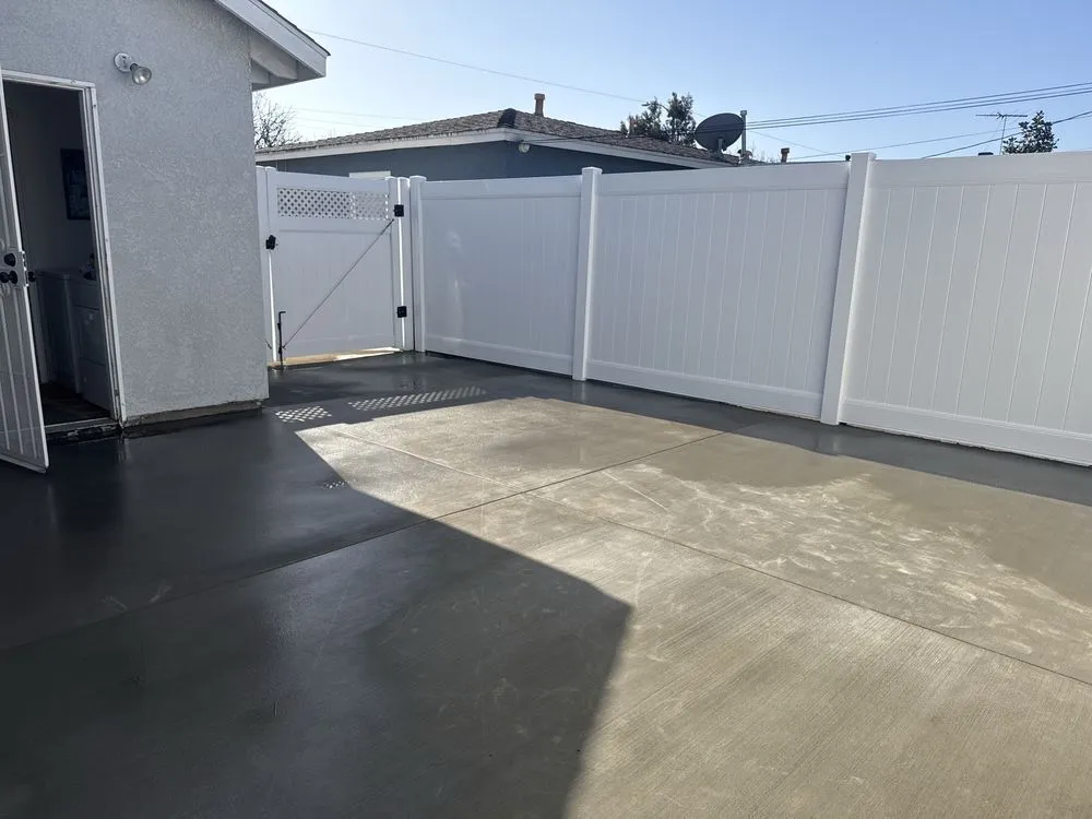 Expert yard cleanup service in Torrance, CA - A.LunaLand&Hardscape