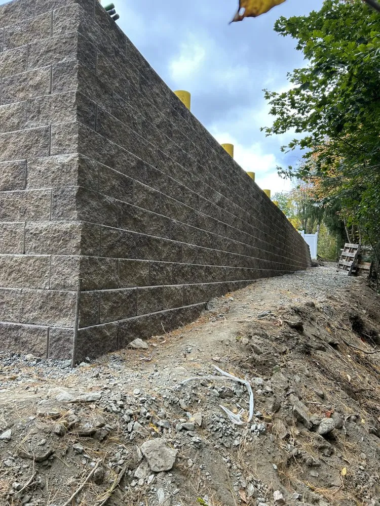 Trusted garden landscaping in Dunmore, PA by Alunni Landscaping