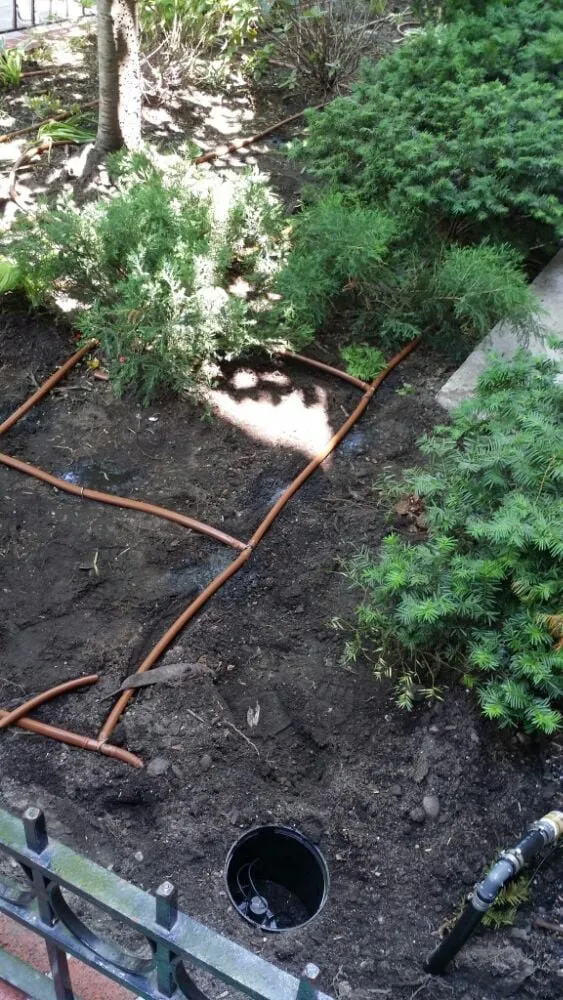 Trusted residential landscaping with custom design in Forest Hills, NY by Alvamar Enterprise