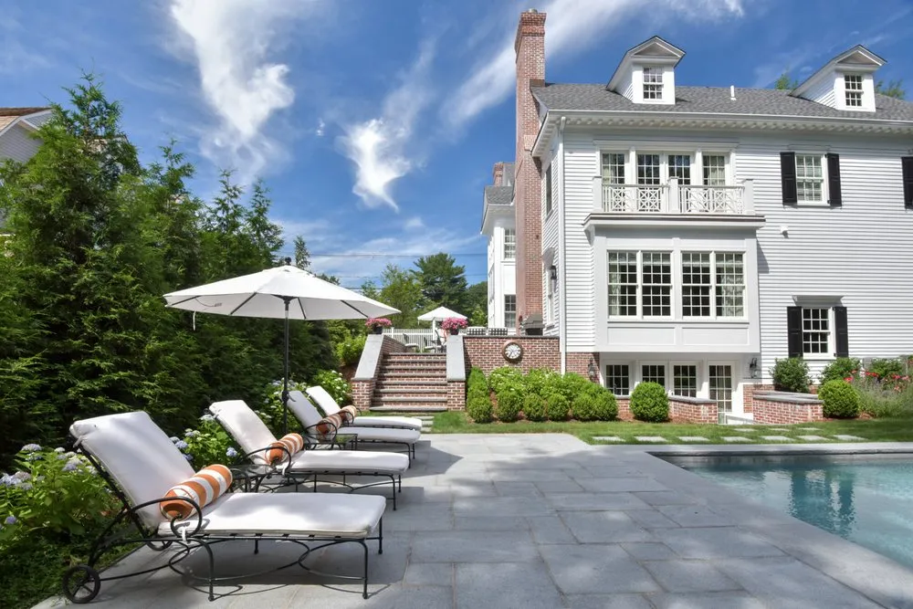 Reliable garden landscaping with custom design across Seymour, CT - Alvarado Landscape and Maintenance