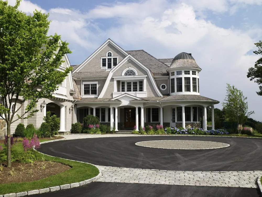 Expert outdoor landscaping in Seymour, CT by Alvarado Landscape and Maintenance