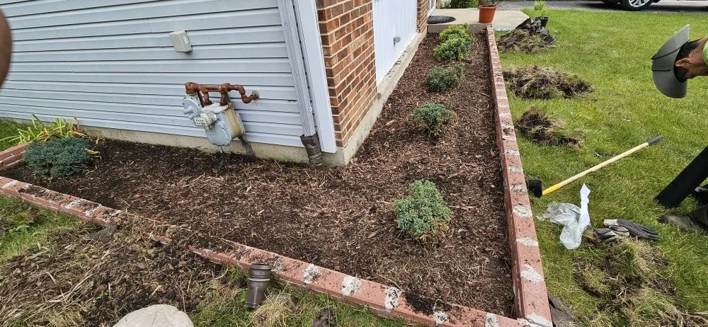 Custom lawn mowing service in Harvard, IL - Alvarado Landscaping