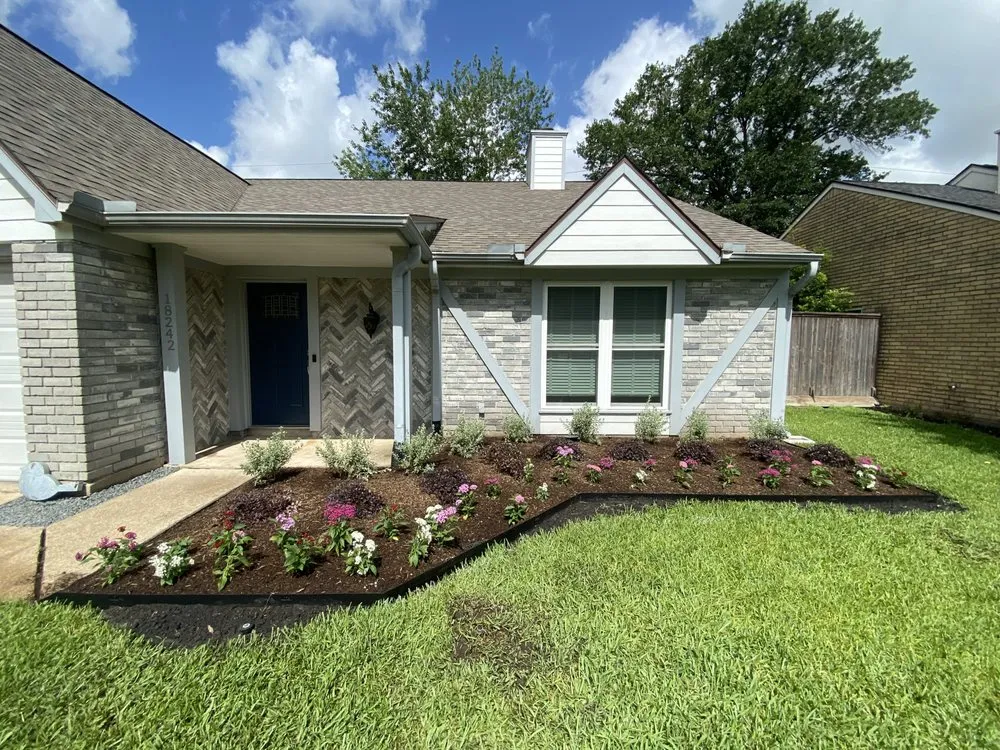 Expert outdoor landscaping experts serving Houston, TX - Alvarado Landscaping