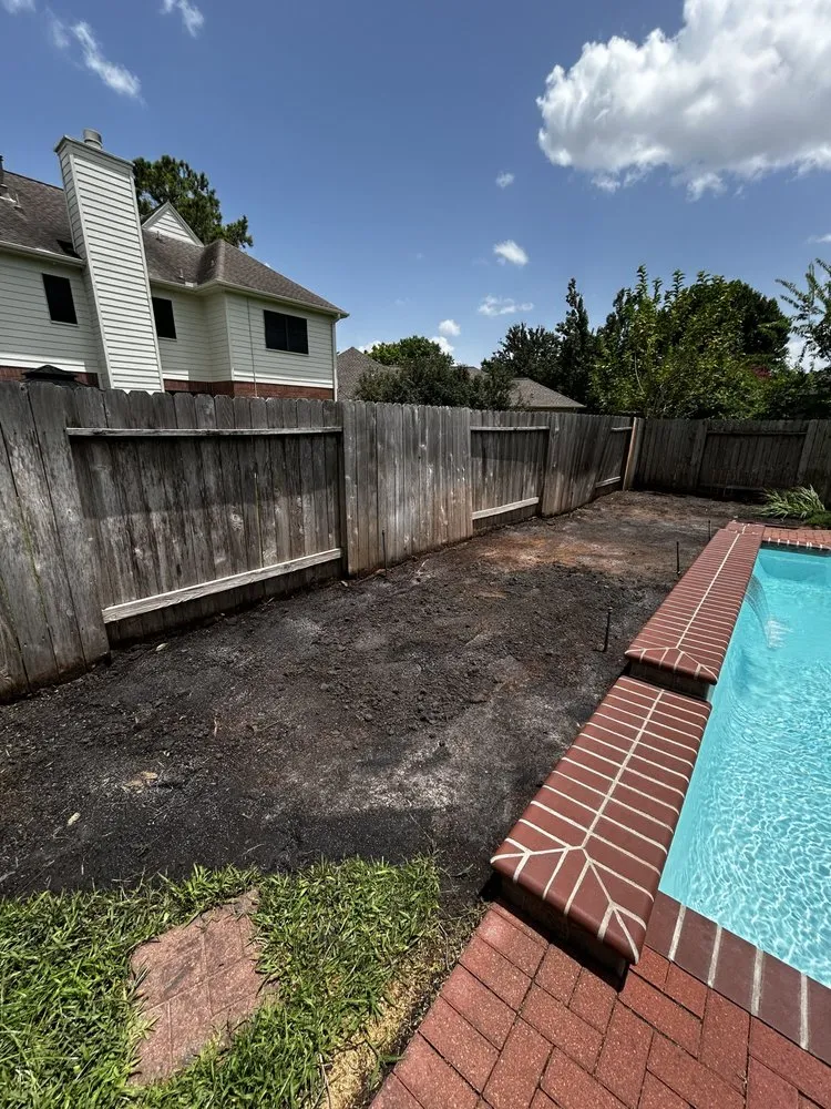 Expert lawn mowing service in Houston, TX by Alvarado Landscaping