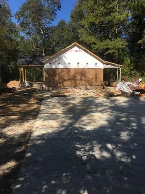 Alvarado Landscaping Logo