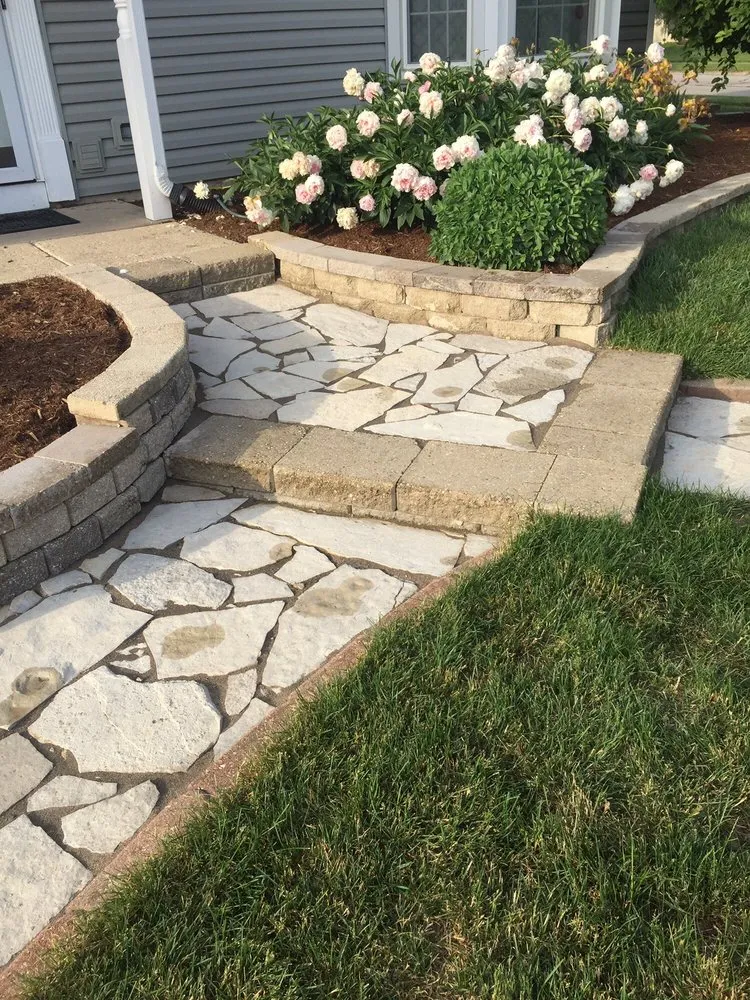 Custom landscaping services in Winfield, IL by Alvarado's Landscape & Maintenance