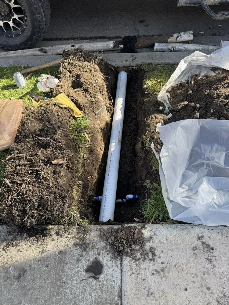 Local residential landscaping in Ventura, CA - Alvarados Landscaping