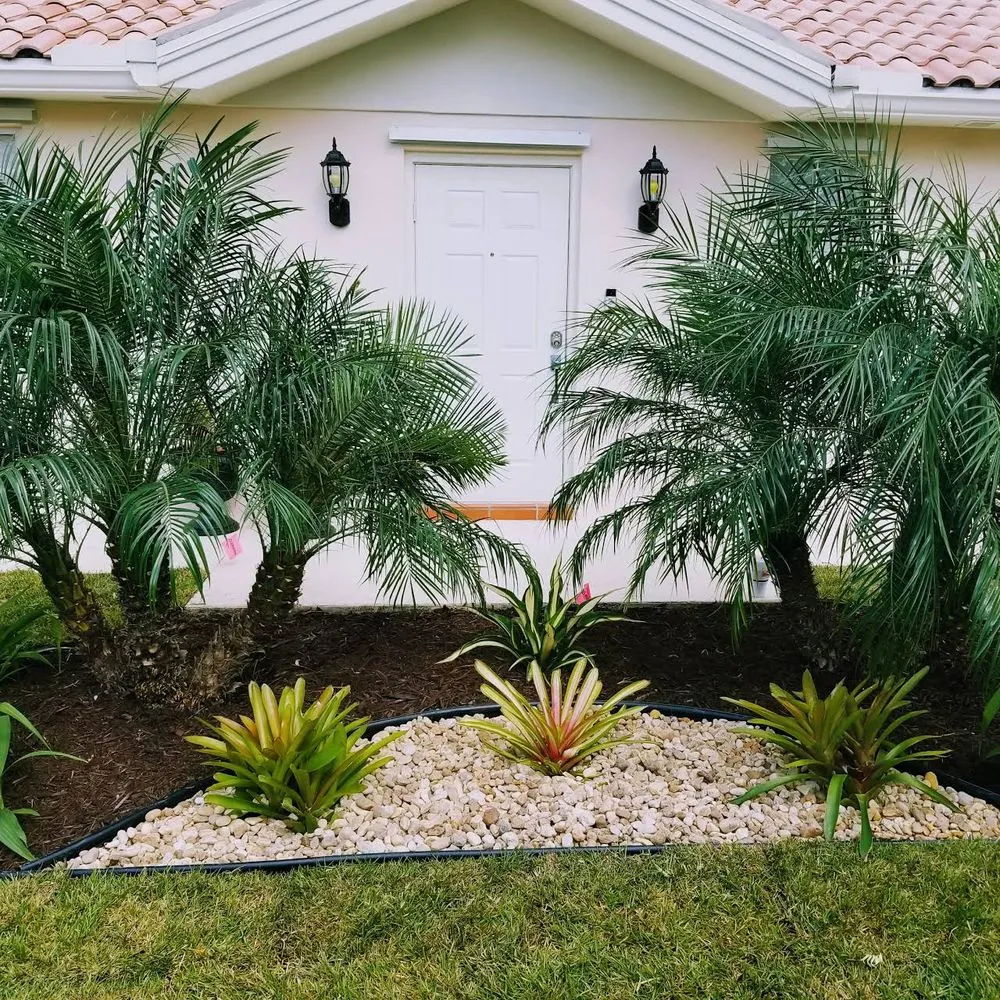 Custom garden landscaping for homes across Lake Worth, FL - Alvarenga landscaping services