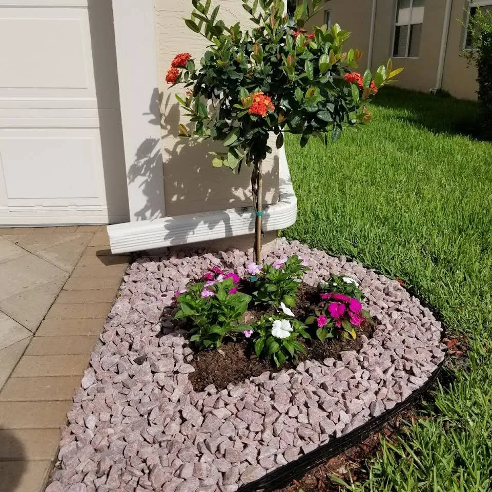 Custom residential landscaping experts serving Lake Worth, FL - Alvarenga landscaping services