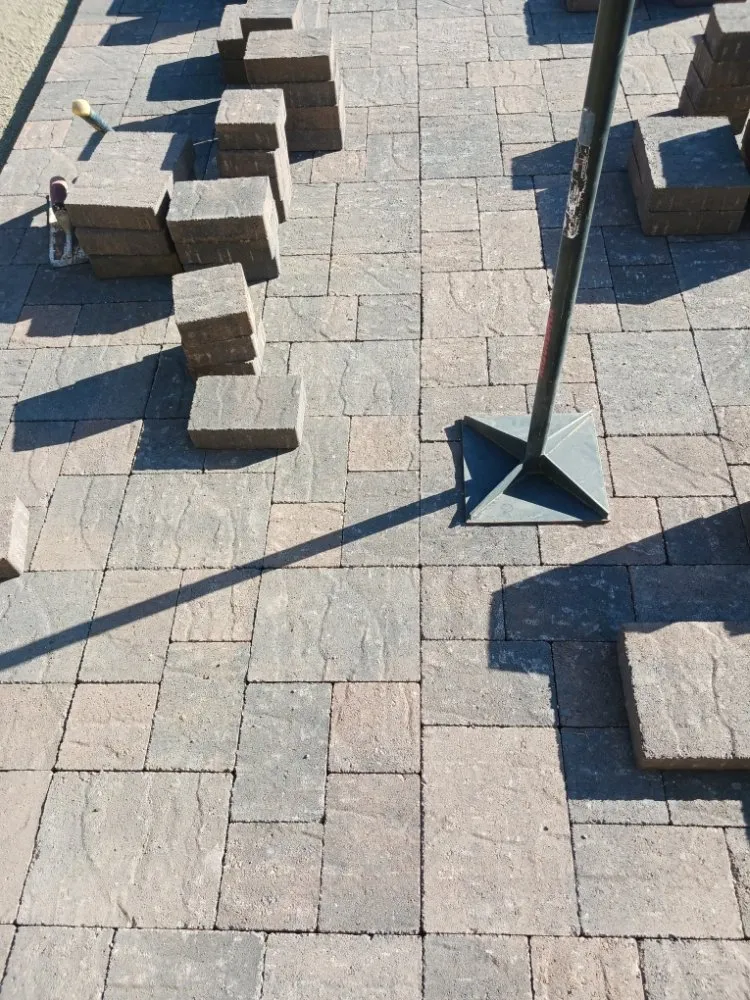 Trusted lawn care service experts serving San Diego, CA - Alvarez And Sunz Landscape