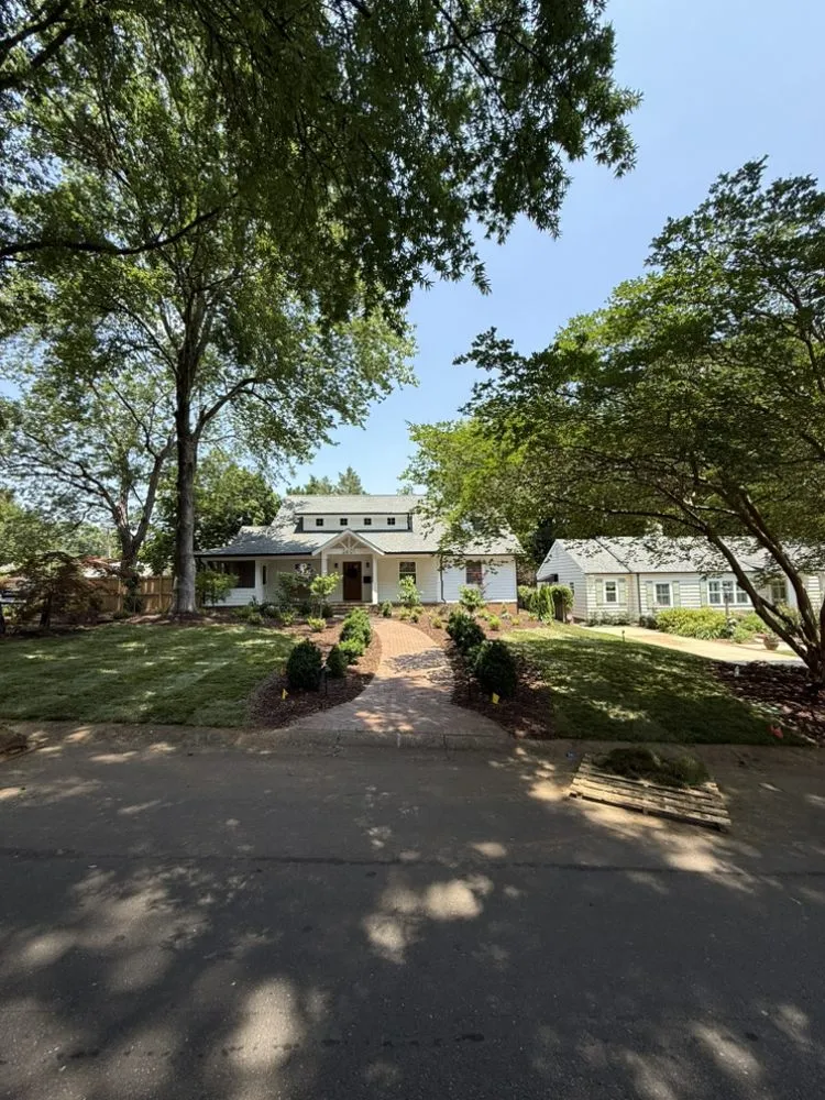 Top-rated outdoor landscaping in Concord, NC by Alvarez landscapes