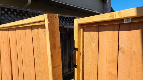 Alvarez Landscaping and Fencing