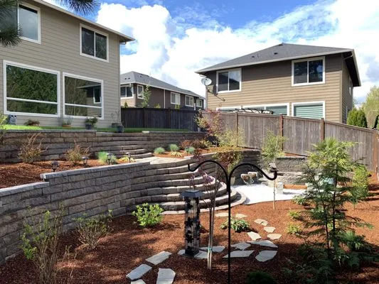 Alvarez Landscaping Logo