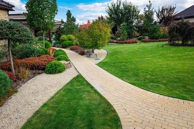Reliable garden landscaping in Carmichael, CA - Alvarez Landscaping