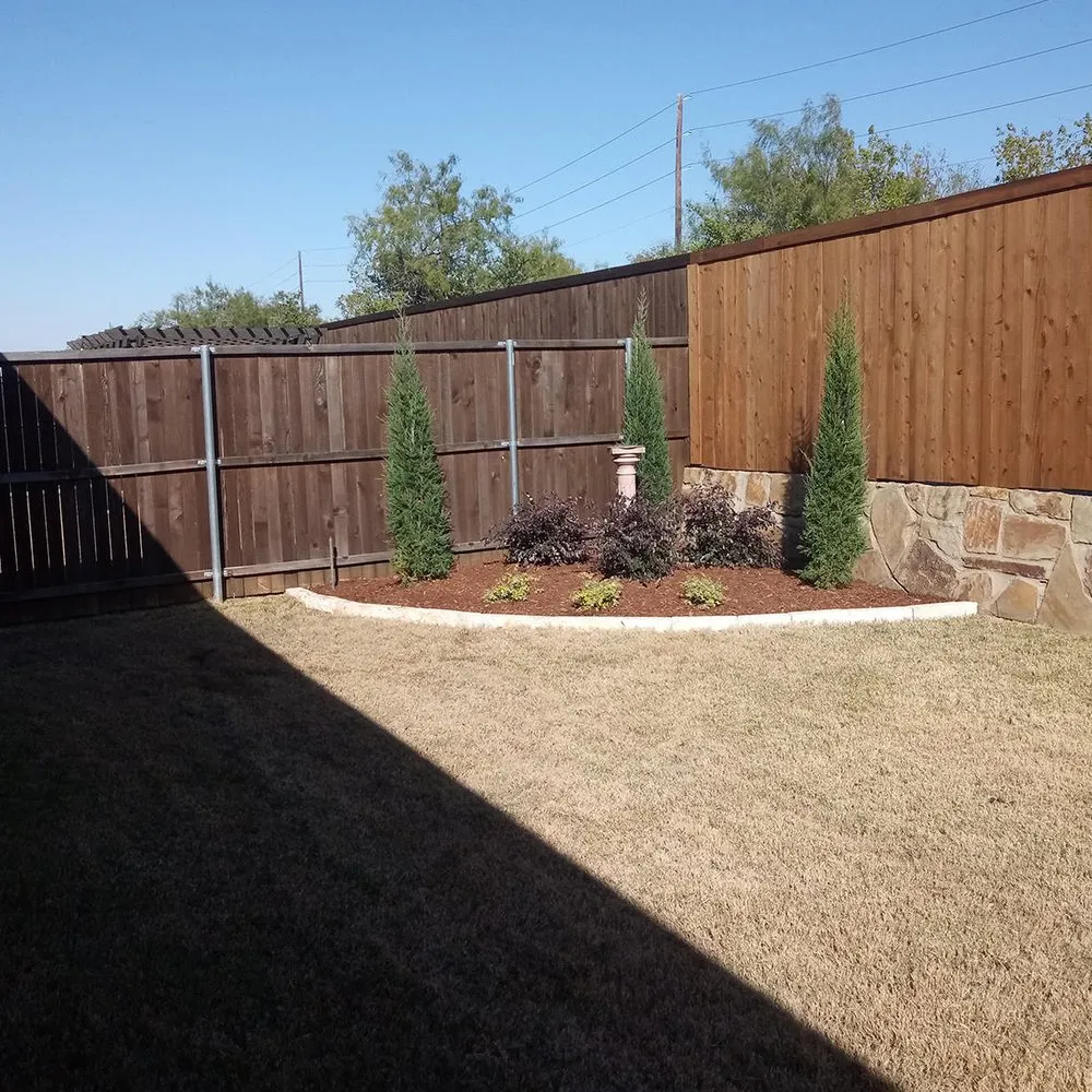 Trusted yard cleanup service experts serving Dallas, TX - Alvarez Landscaping