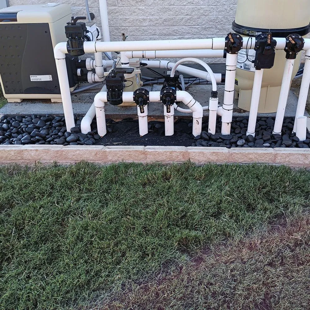 Affordable yard maintenance experts serving Dallas, TX - Alvarez Landscaping