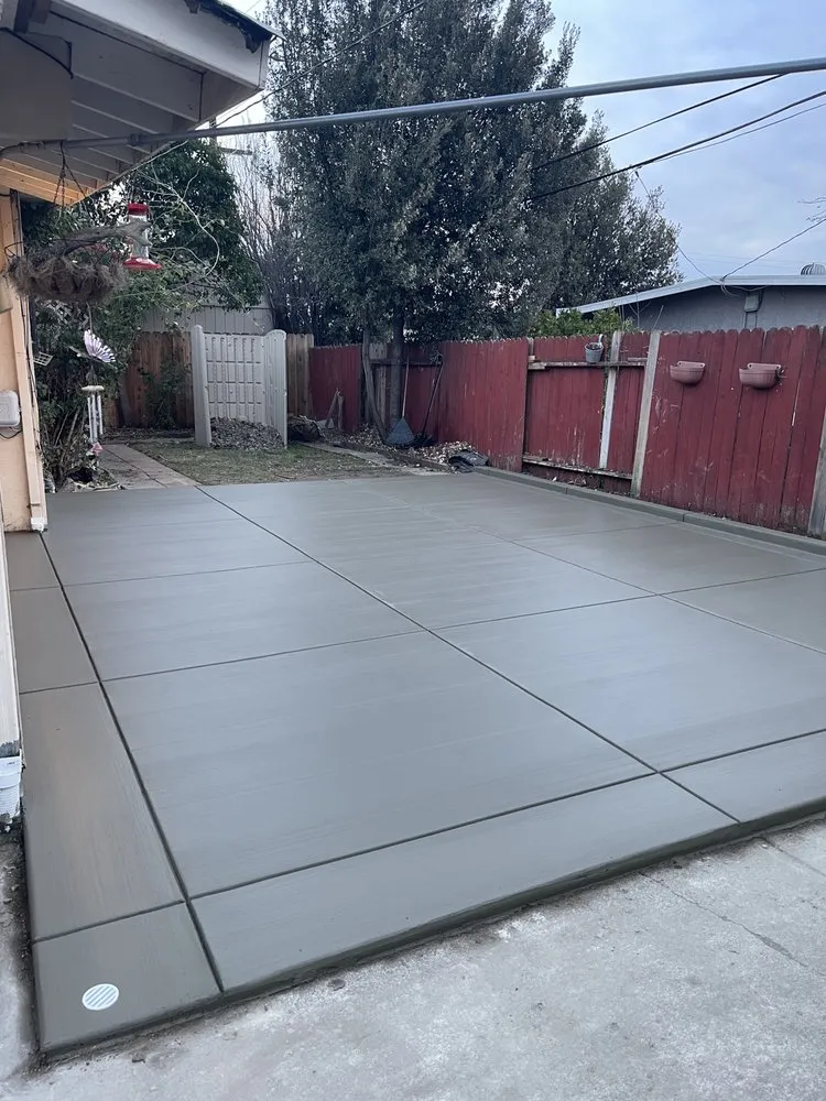 Local yard cleanup service experts serving Fairfield, CA - Alvarez landscaping