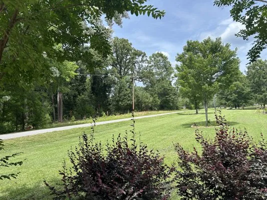 Alvarez Landscaping Logo