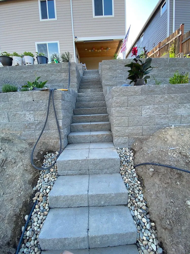 Local landscaping services in Bremerton, WA by Alvarez Landscaping Services