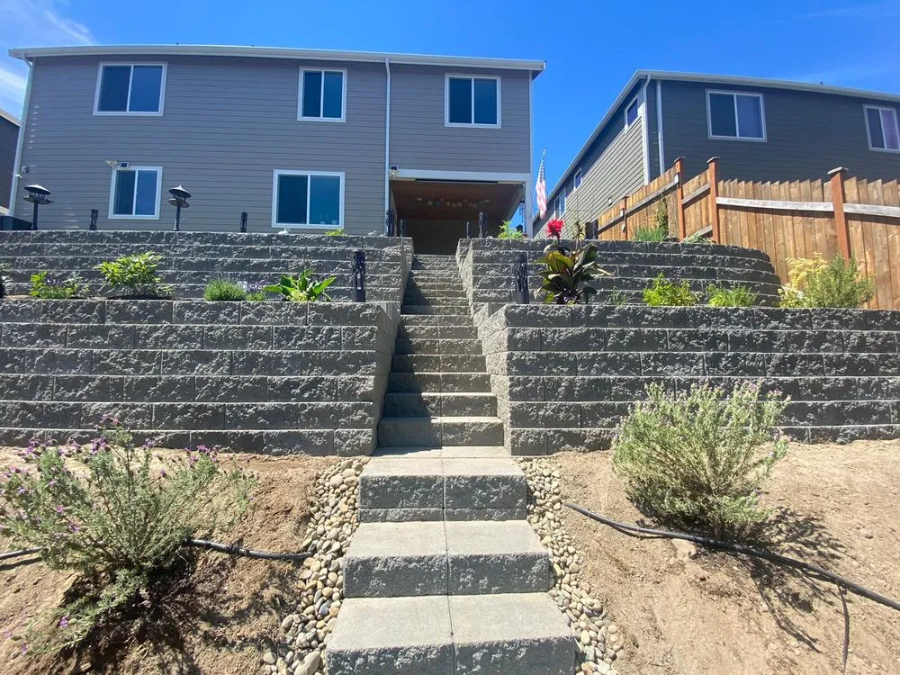 Trusted landscaping services for residential properties in Bremerton, WA by Alvarez Landscaping Services
