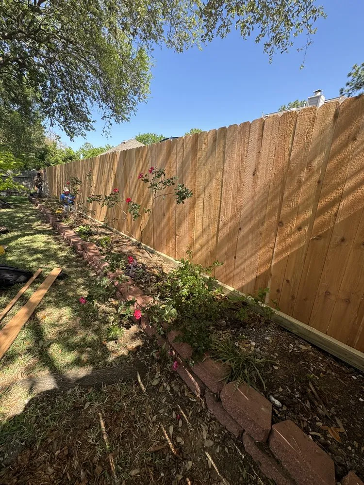 Top-rated garden landscaping in Webster, TX by Alvarez Landscaping