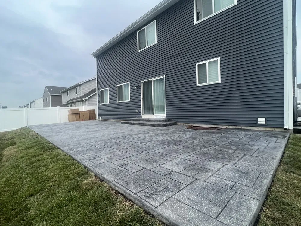 Expert landscape design in Joliet, IL by Alvarez Lawn & Concrete Service