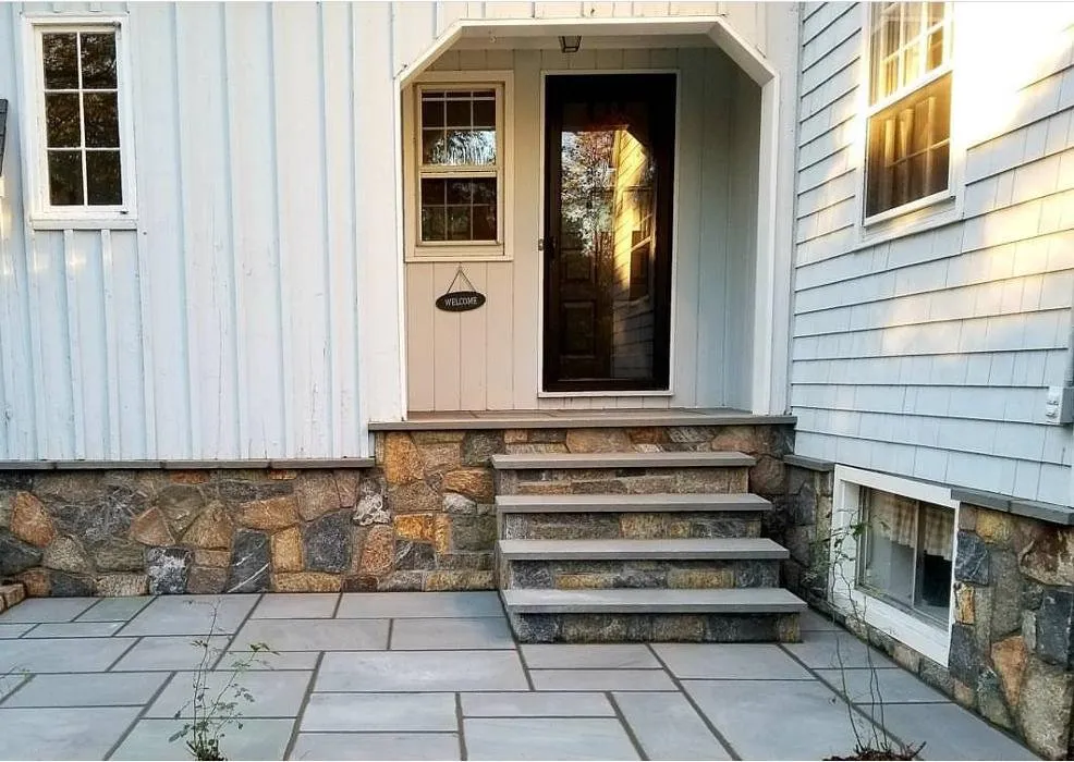 Affordable landscape installation in Newtown, CT - Alvarez Masonry
