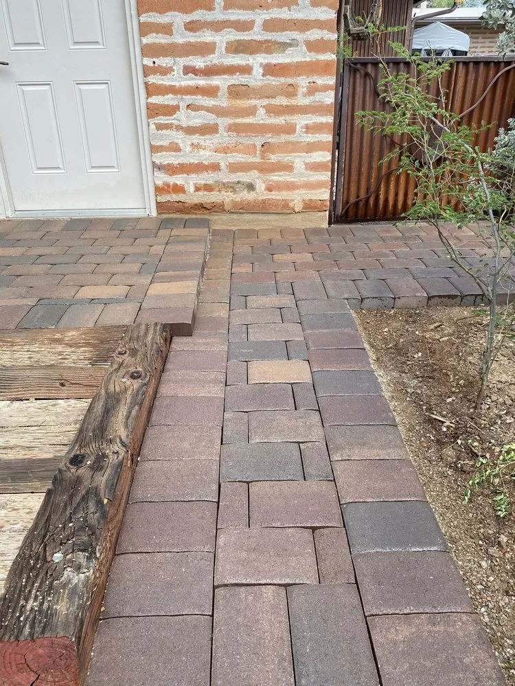 Trusted residential landscaping in Tucson, AZ by Alvaro Landscaping