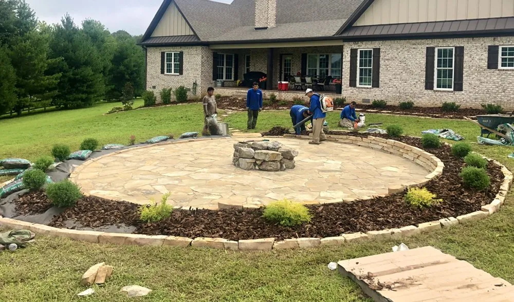 Local residential landscaping experts serving Alvaton, KY - Alvaton Nursery & Landscape
