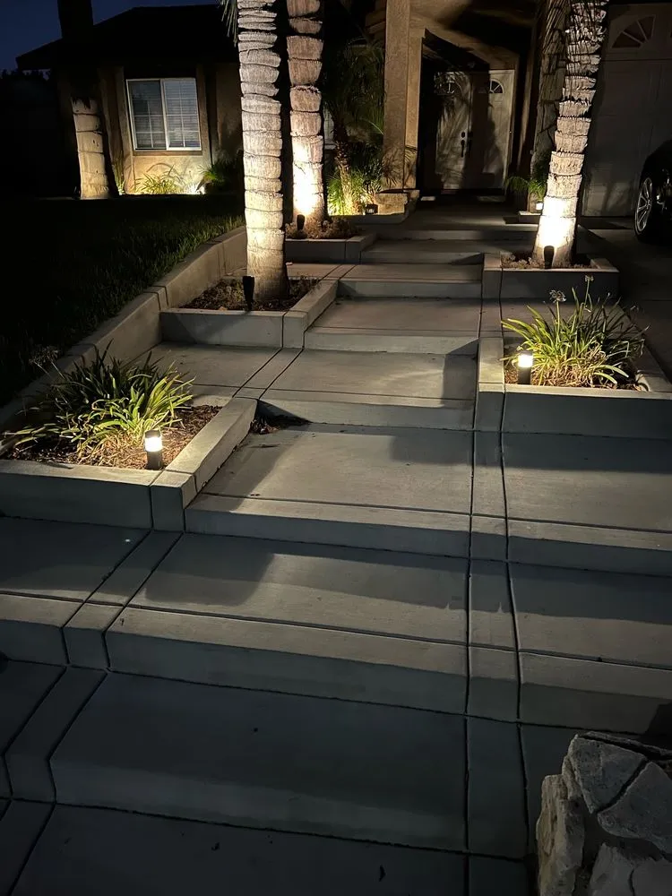 Local lawn mowing service in Menifee, CA by Alvear Concrete