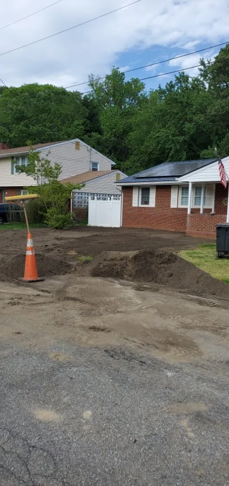 Professional yard maintenance experts serving Alexandria, VA - Alves Landscaping